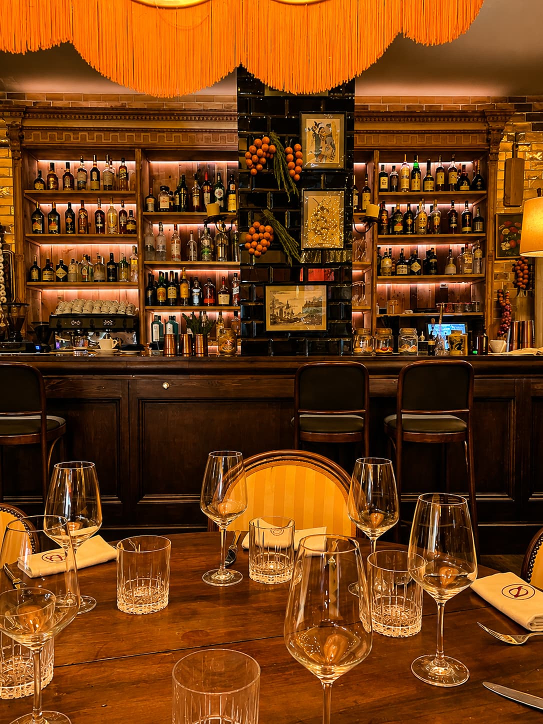 Harry's — barra