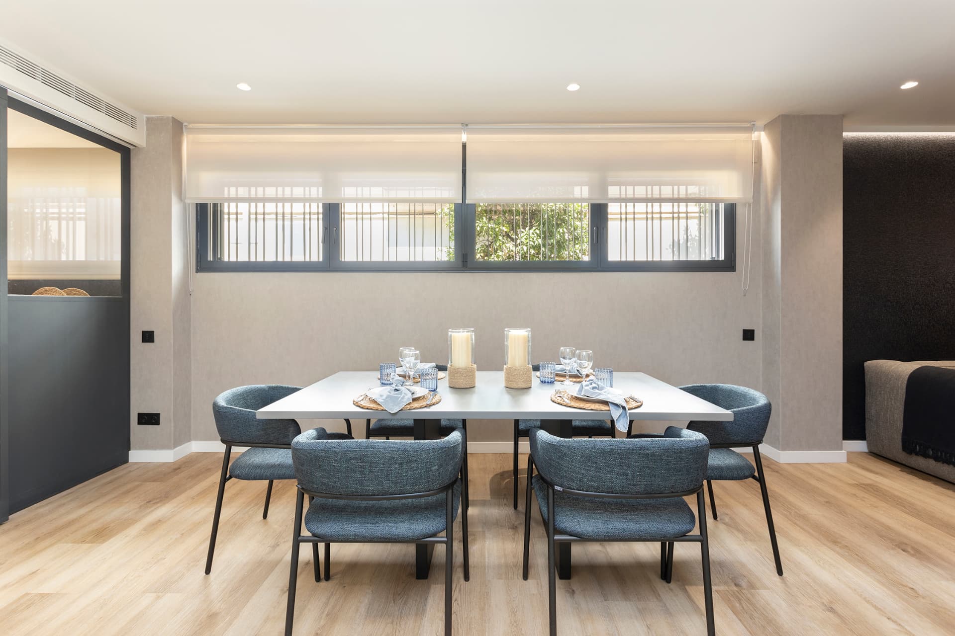 Apartamentos Sailor Pro — comedor del dúplex